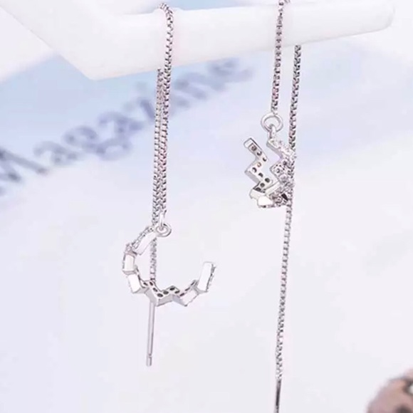 3/$30 Rhinestone ZigZag Silver Chain Ear Cuff - Picture 3 of 7